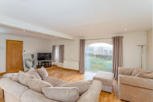 The Long Causeway Brearley